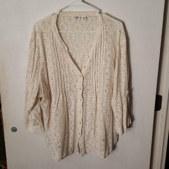 Lace button down blouse - Picture 1 of 5